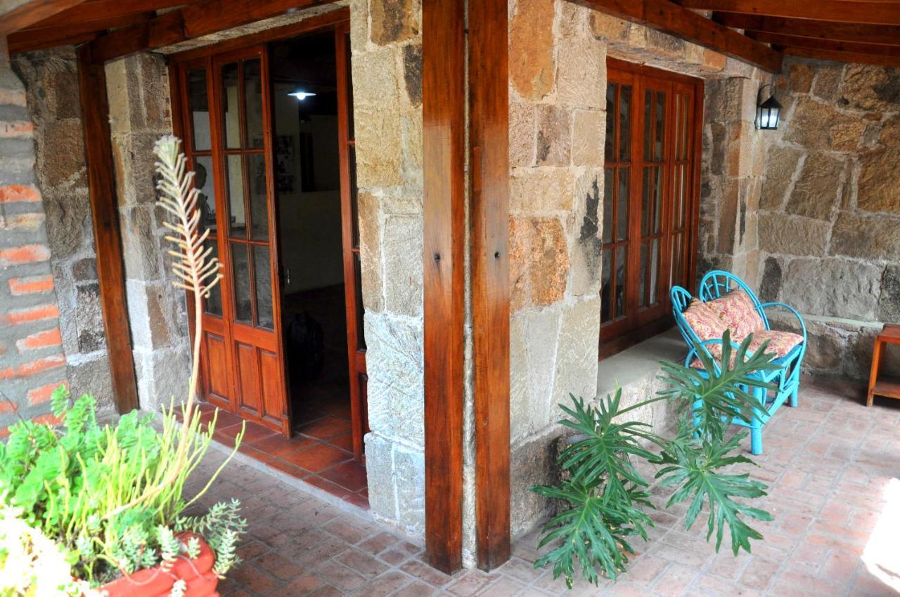 La Toma Complejo De Montana - Cabanas Y Habitaciones En Hosteria 米娜克拉韦罗 外观 照片