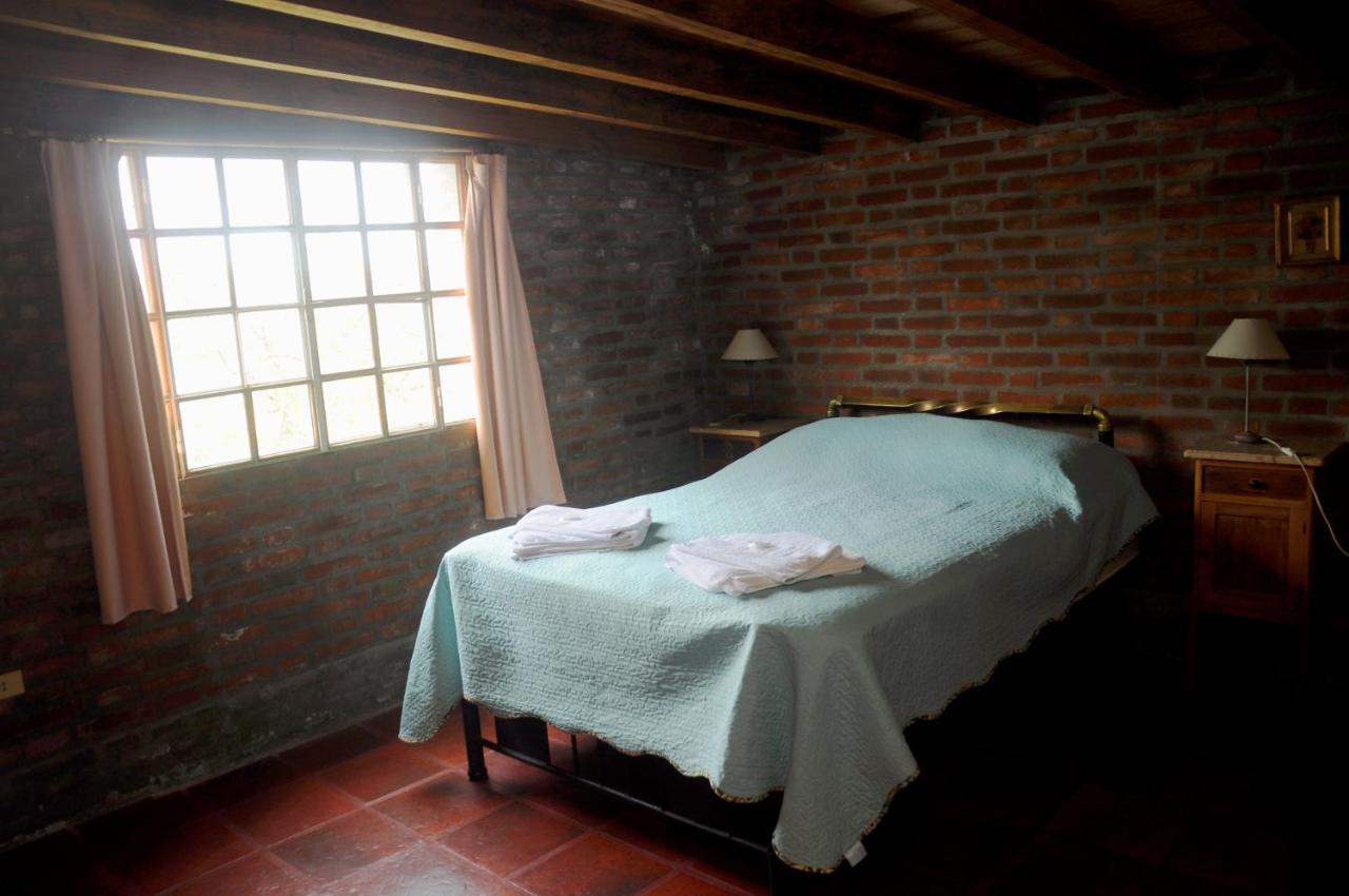La Toma Complejo De Montana - Cabanas Y Habitaciones En Hosteria 米娜克拉韦罗 外观 照片